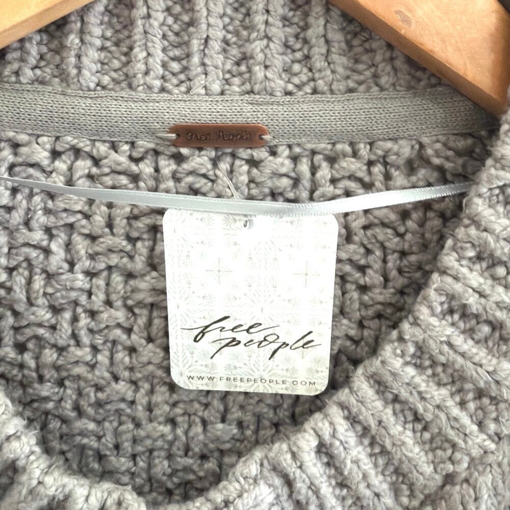 NEW Free People Bonfire Cable Knit Cardi in Stone - Picture 3 of 7